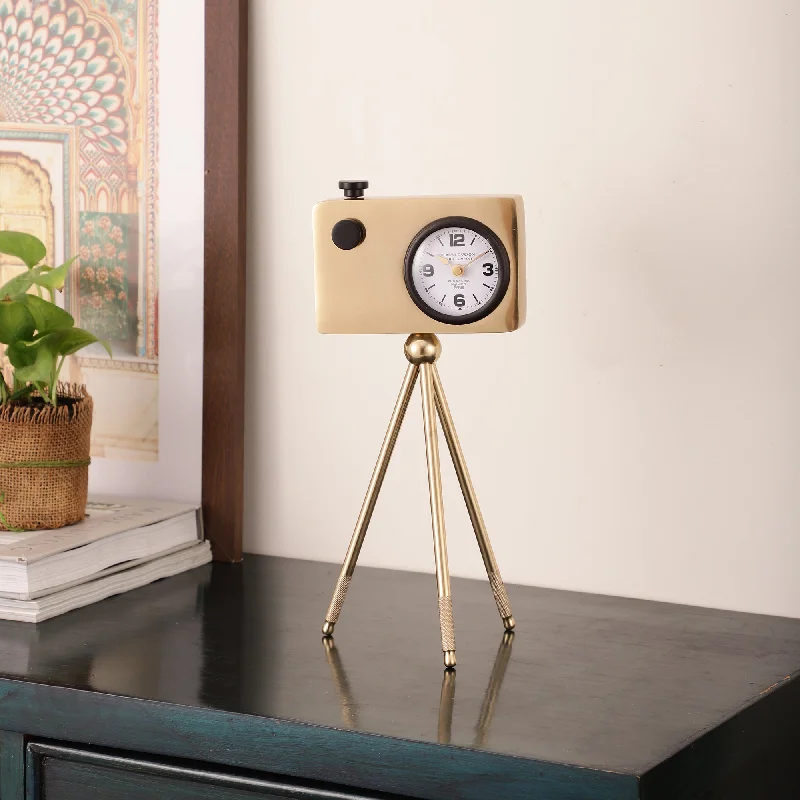 Cameratic Clock in Gold