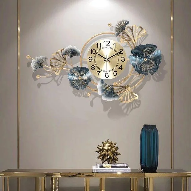 BUTTER THEAME WALL CLOCK