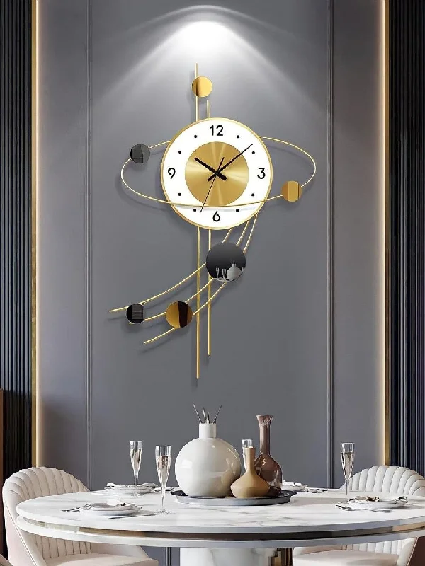 SQUATE WALL CLOCK